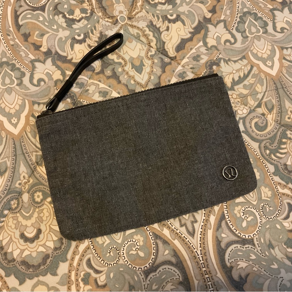 Mint RARE Lululemon Wool Wristlet Used 2x
